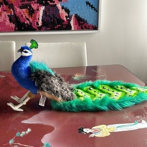 Hansa Gorgeous Peacock